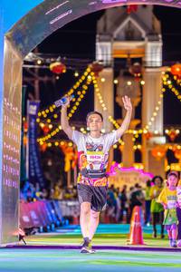 BIB: 800000, 50436
                            <button type="button" onclick="openModal(21812479)" class="btn btn-primary btn-sm float-right btn-popup" data-toggle="modal" data-target=".modal-high-quality">
                        <i class="fas fa-shopping-cart"></i> Add to Cart
                    </button>
                                            <button type="button" onclick="isThisMe(21812479, true)" class="btn btn-success btn-sm float-right btn-popup btn-isme hidden" data-toggle="tooltip" data-placement="bottom" title="นี่คือรูปของคุณใช่ไหม คลิกที่นี่เพื่อเอาเข้าอัลบั้ม">
                        <i class="fas fa-plus"></i> Add to album
                    </button>
                    <button type="button" onclick="isThisMe(21812479, false)" class="btn btn-warning btn-sm float-right btn-popup btn-isnotme hidden">
                        <i class="fas fa-ban"></i> Remove from album
                    </button>